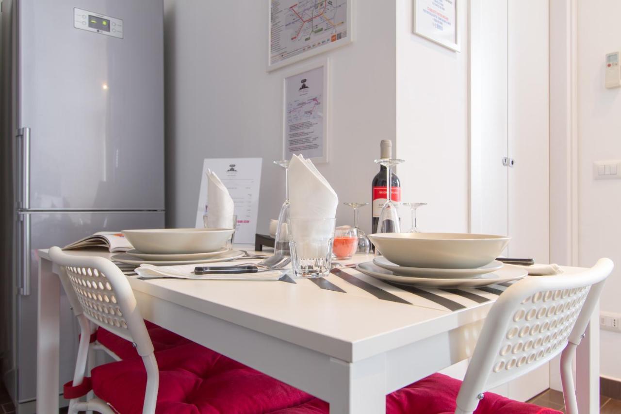 Panoramic Plaza Apartment -Loreto 1 Milan Bagian luar foto